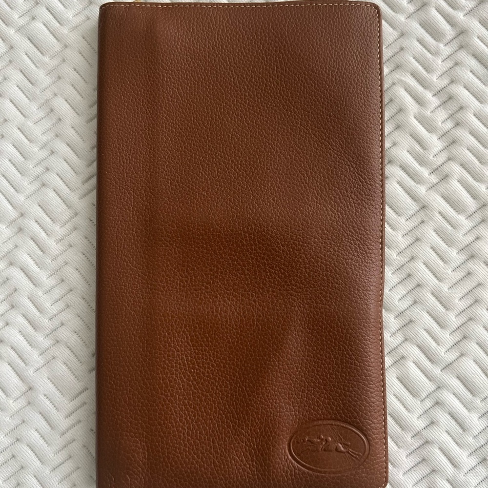 Longchamp Le Foulonne Passport Holder